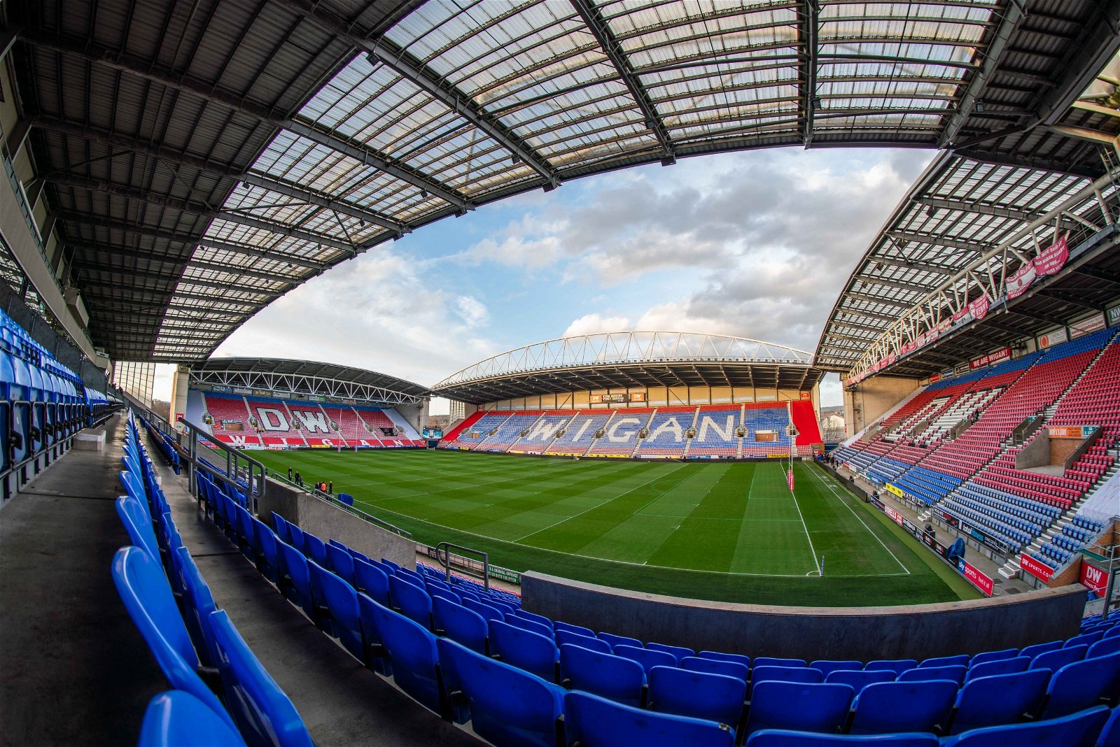 Wigan Warriors offer fans opportunity to feature in 150th year film