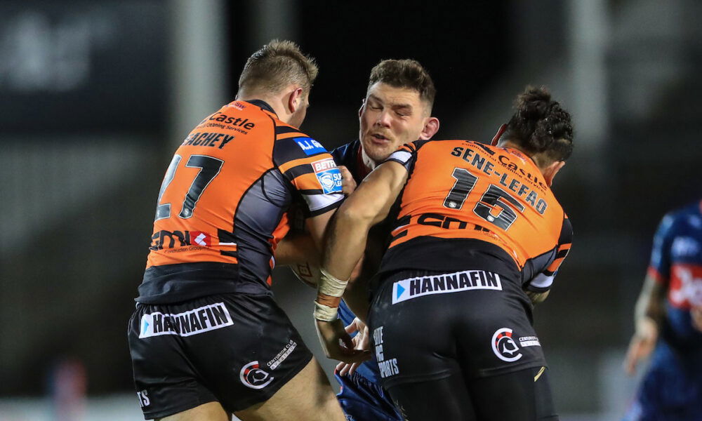 Castleford Tigers hand deal to out-of-contract forward - Serious About Rugby League
