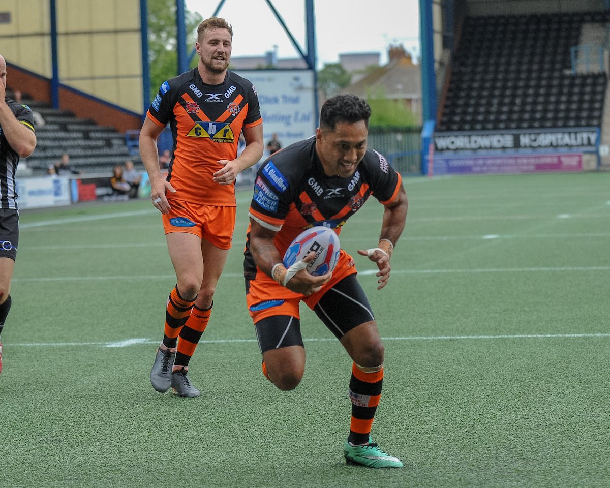 Exclusive: Quentin Laulu-Togaga'e reveals the two Super League clubs he almost joined