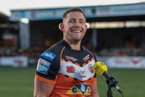 Castleford Tigers' Greg Eden set to play in unusual position as Lee Radford makes surprising decision