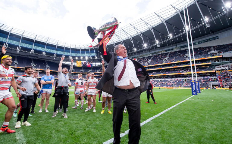 Leigh Centurions owner Derek Beaumont urges Bradford Bulls fans to