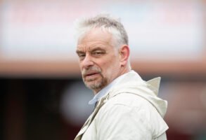Ex-Bradford Bulls and Wigan Warriors boss Brian Noble takes shock coaching role