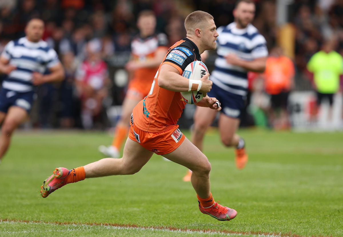 Ryan Hampshire against Hull FC