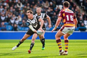 Ex-Hull FC halfback Josh Reynolds's deal at new club could be over before it's begun