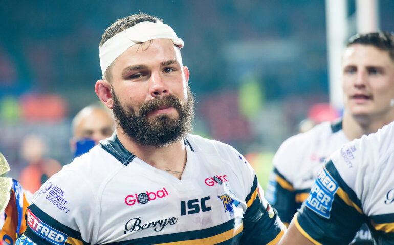 Former Leeds Rhinos star Adam Cuthbertson confirms his next intentions