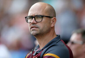 Batley Bulldogs brush aside Barrow as Raiders leave their comeback too late
