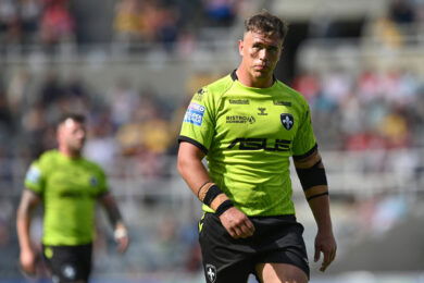 Wakefield Trinity star reportedly signs deal with Super League club