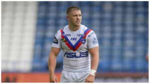 Wigan Warriors confirm the surprise signing of Castleford Tigers man