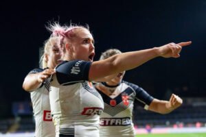 Leeds Rhinos make statement signing as they sign star from rivals ahead of Women's Super League season