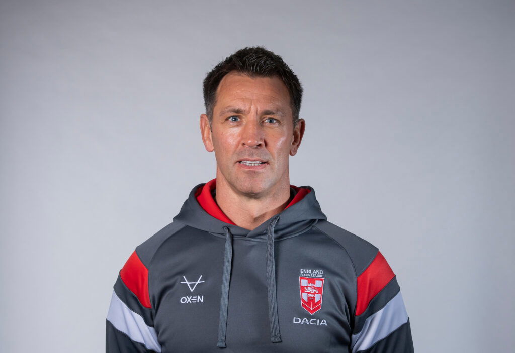 Former St Helens and Warrington Wolves star Paul Sculthorpe takes on ...