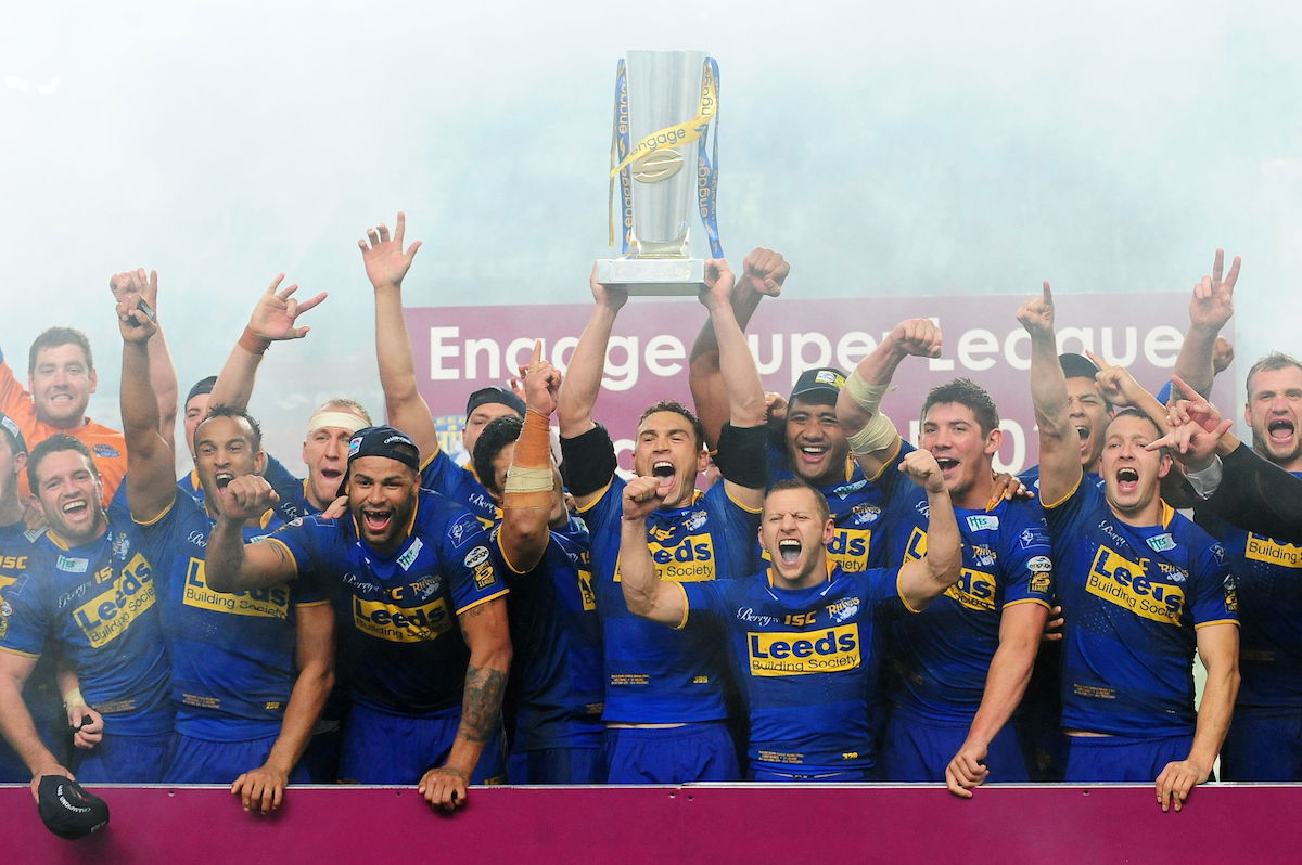 Leeds Rhinos win the 2011 Super League Grand Final.