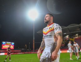 Late drama settles classic encounter between Catalans and Castleford