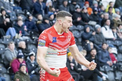 Former St Helens star joins Super League club