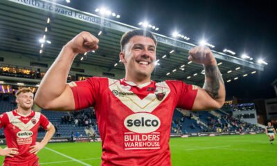 Salford Red Devils star and Catalans target Oliver Partington playing against Leeds Rhinos