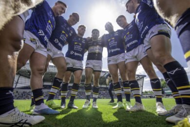 "Fuming" - Leeds Rhinos fans in meltdown after young star leaves