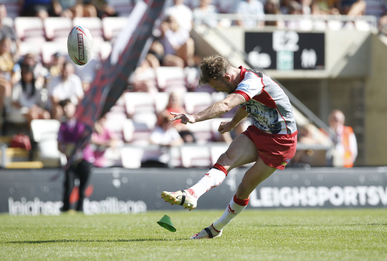 Hull KR complete major halfback transfer effective immediately ...