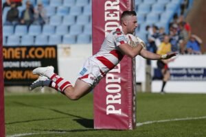 Ex-Leigh Leopards fullback returns to former club
