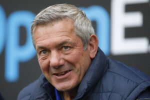 Daryl Powell addresses move for Super League halfback