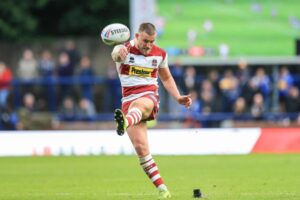 Former Wigan Warriors star joins Super League club ahead of 2024