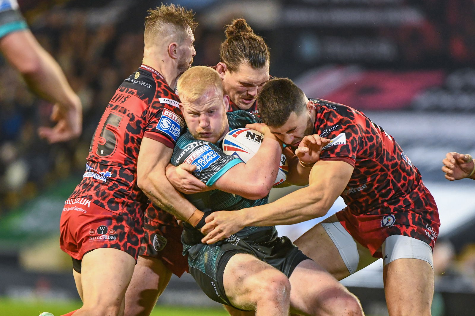 Castleford Tigers signing Matty English