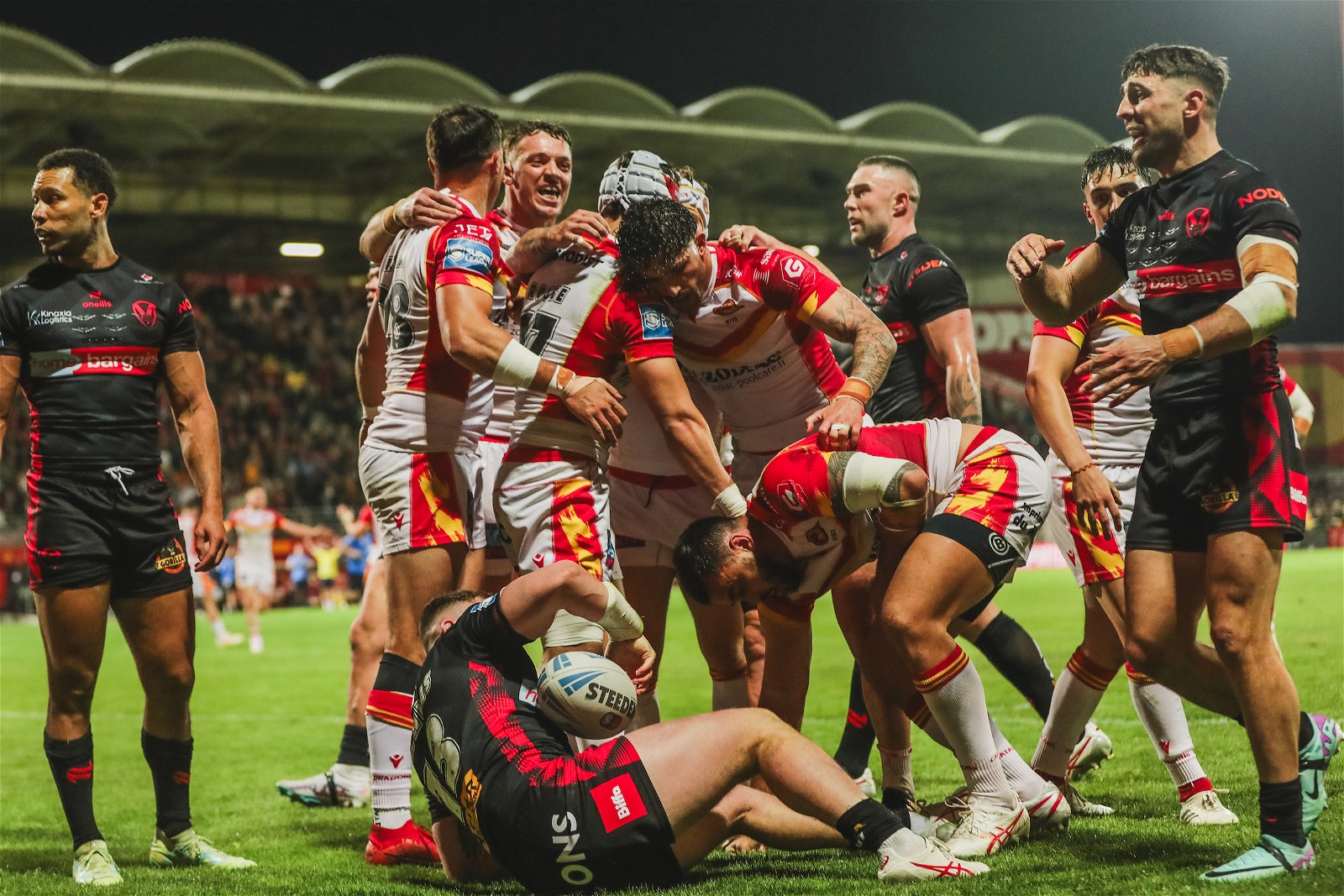 St Helens vs Catalans Dragons in Super League