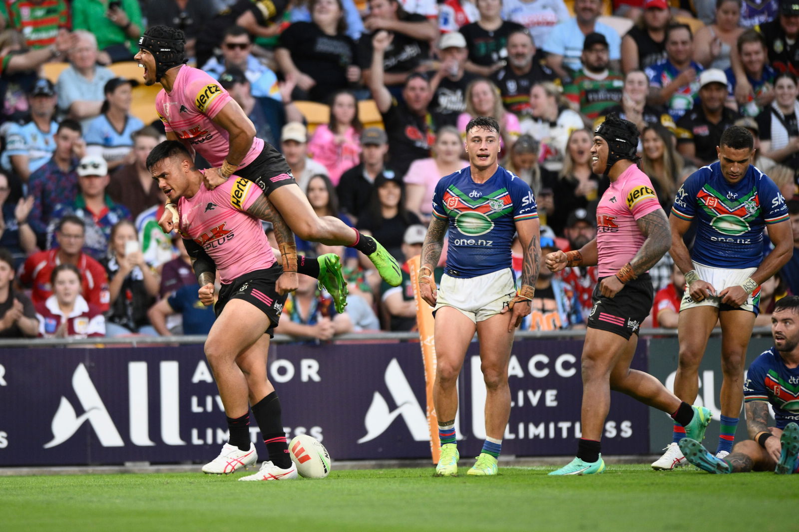 Charnze Nicholl-Klokstad of the Warriors dejected. One New Zealand Warriors v Penrith Panthers, Round 10 (Magic Round) of the NRL Premiership