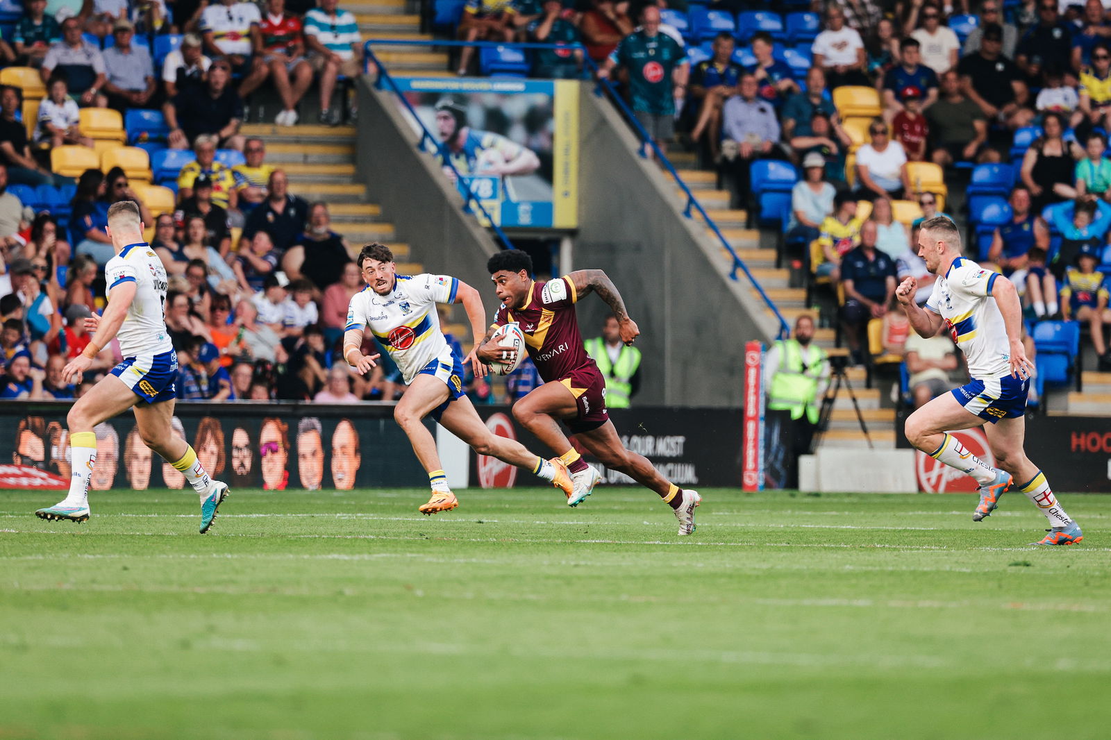 Kevin Naiqama for Huddersfield Giants against Warrington Wolves