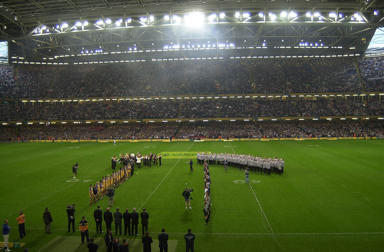 Leeds Bradford line up ahead of the Powergen Challenge Cup Final at the Millennium Stadium, Cardiff.