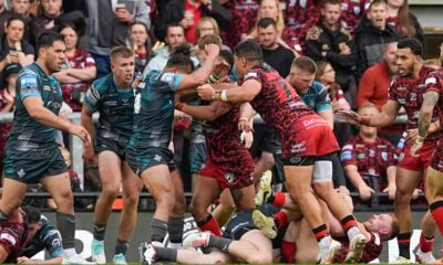 Super League Leigh Leopards Huddersfield Giants melee