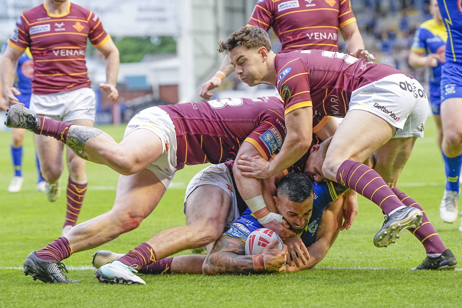 Huddersfield Giants fail to prevent Warrington Wolves from scoring