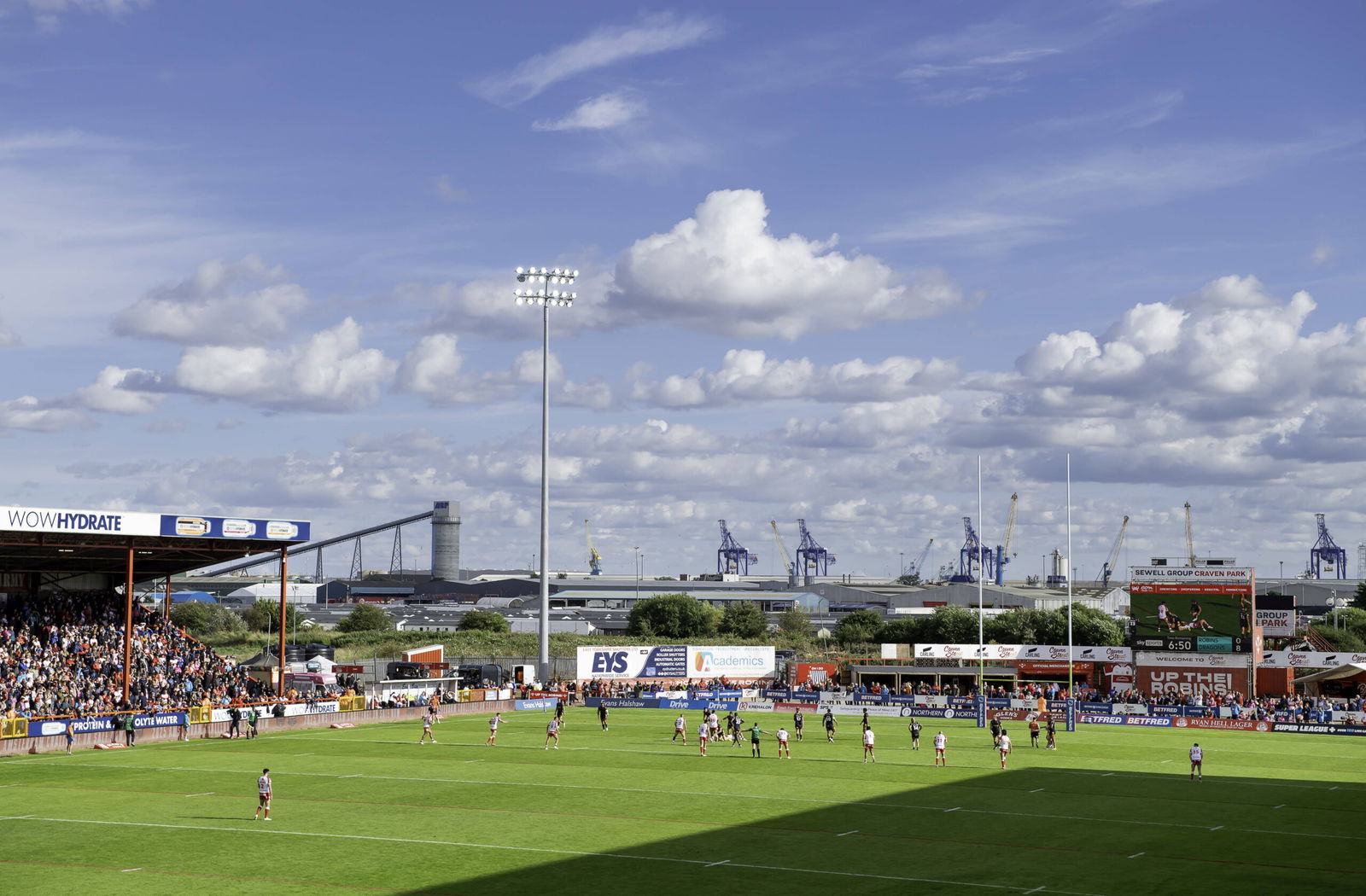 Hull KR announce immediate stadium expansion for Leeds Rhinos fixture ...