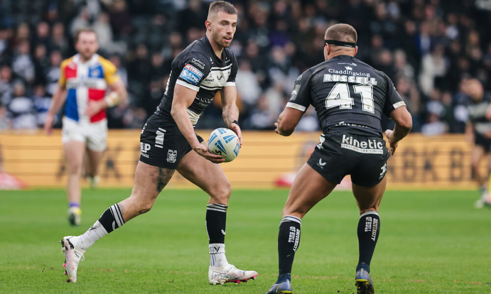 Ex-Hull FC and Leeds Rhinos man Jack Walker joins Championship club ...