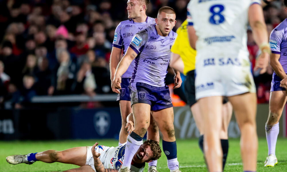 Daniel Lewis Rugby Hull KR star Mikey Lewis suffers injury vs Wakefield - Serious About ...