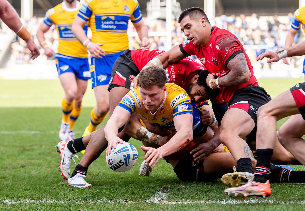 Leeds Rhinos forward Morgan Gannon scoring a try