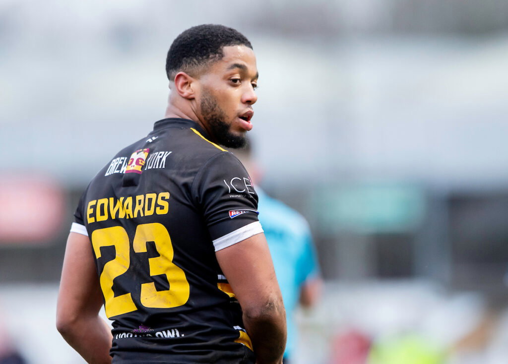 York Knights Lose Young Duo as Winger Signs with Championship Club and Ex-leeds Rhinos Man Spotted Lining up for Amateur Side
