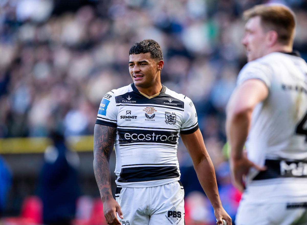 - 05/04/2025 - Rugby League - Betfred Challenge Cup Quarter Final - Hull FC v Hull KR - MKM Stadium, Kingston upon Hull, England - Hull FC's Will Pryce dejected as his side ship another try to Hull KR.