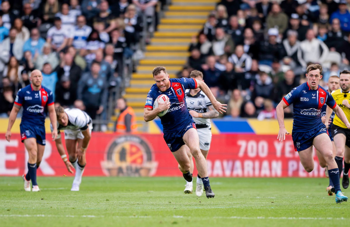 Hull KR - 18/04/2025 - Rugby League - Betfred Super League Round 8 - Hull FC v Hull KR - MKM Stadium, Kingston upon Hull, England - Hull KR's Joe Burgess.