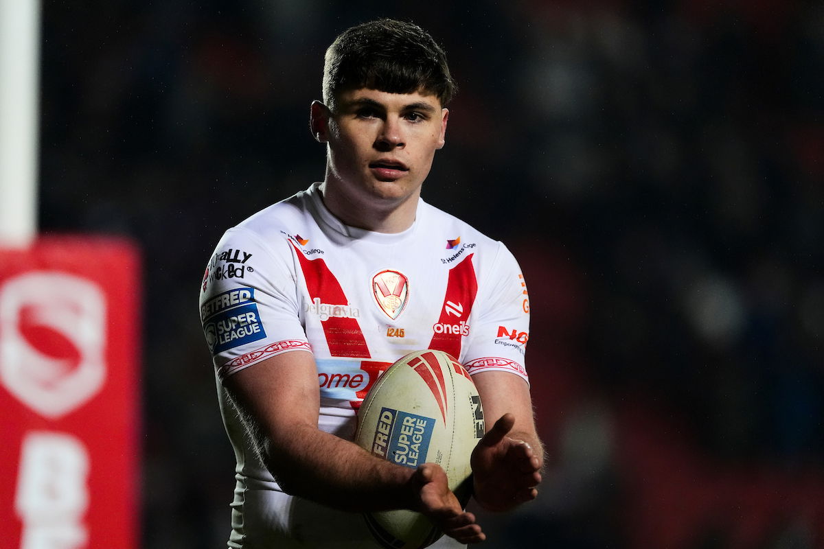 St Helens v Wakefield Trinity team news as Jack Welsby moves into the halves