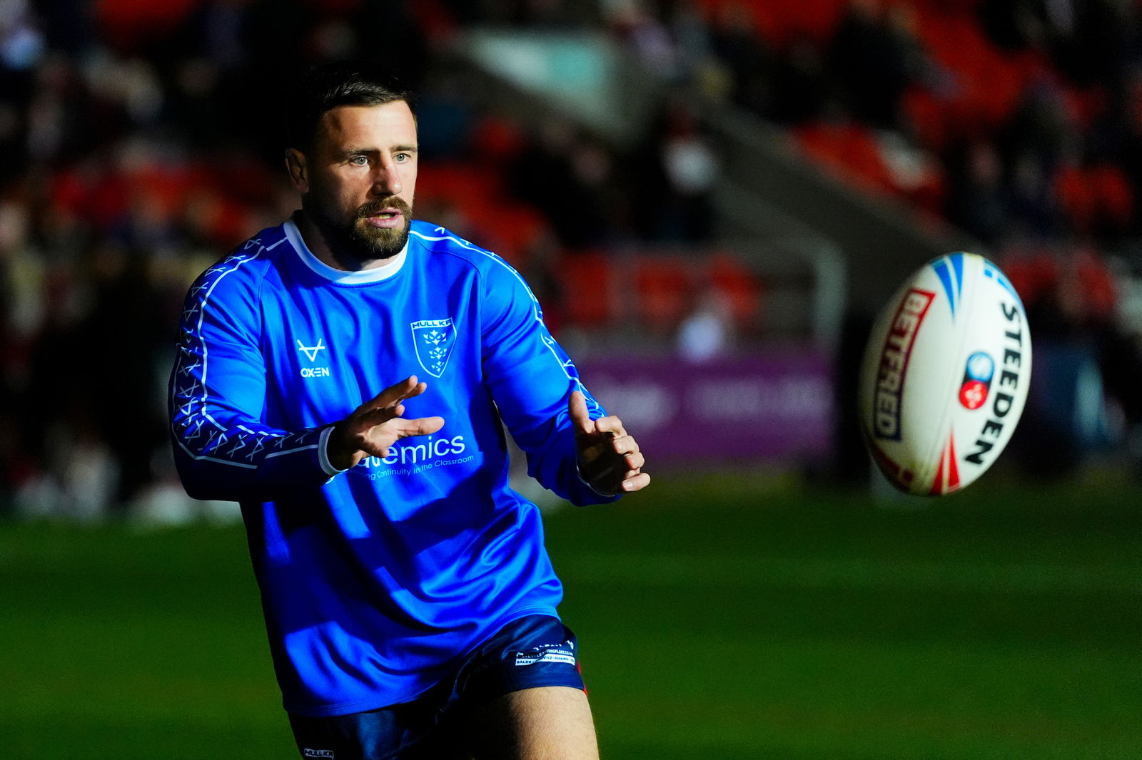 - 07/03/2025 - Rugby League - Betfred Super League Round 4 - St Helens v Hull KR - The Totally Wicked Stadium, St Helens, England - Michael McIlorum of Hull KR