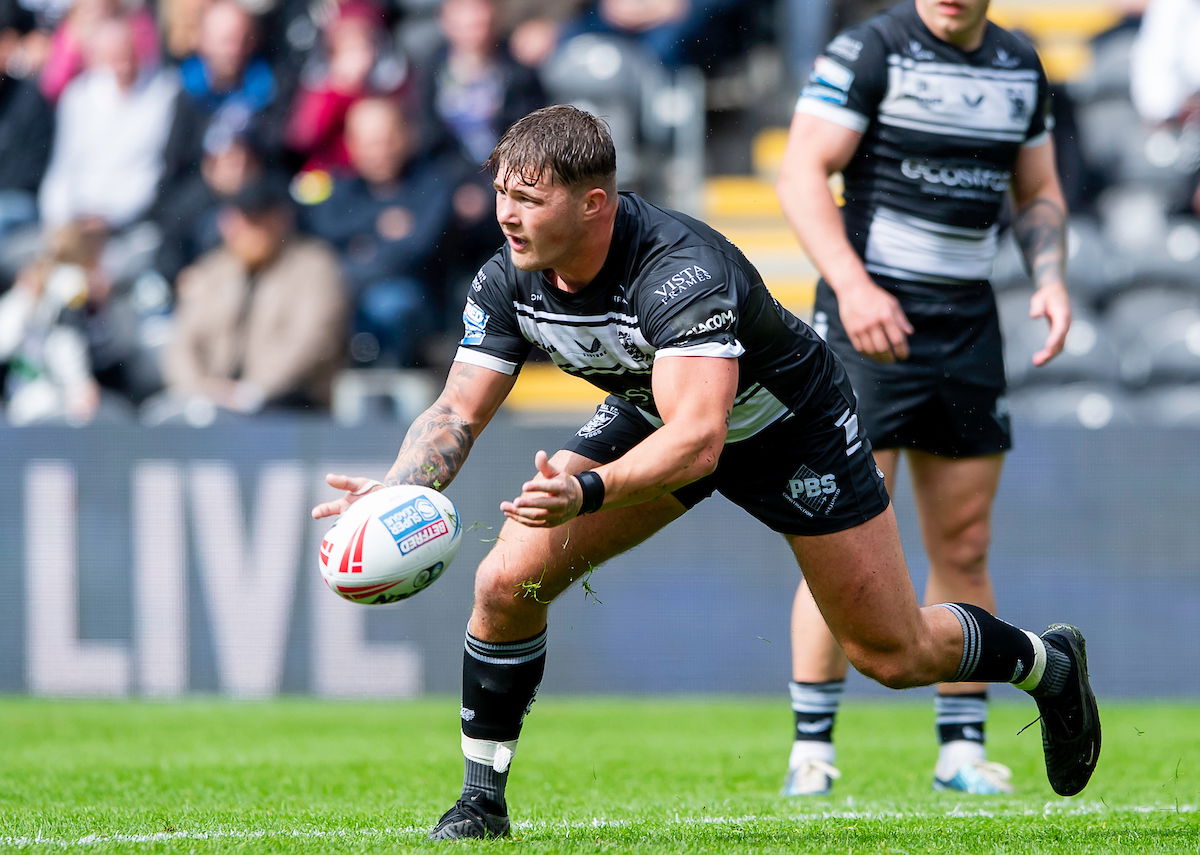 Catalans Dragons v Huddersfield Giants predicted line-ups with Hull FC loanee set fgor debut