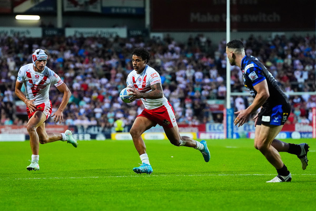 St Helens fullback Tristan Sailor in action