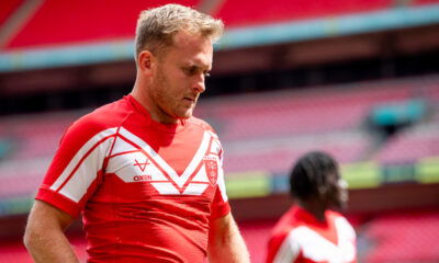 Hull KR hooker Jez Litten in warm-up