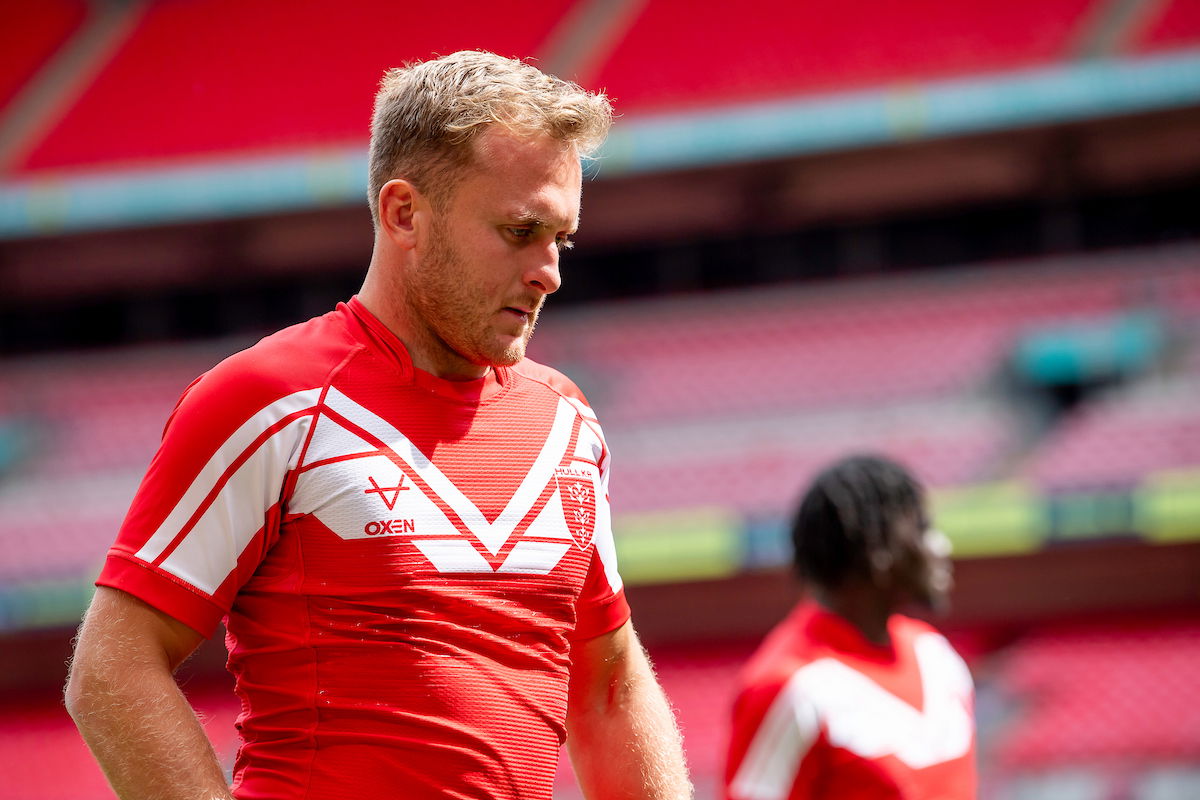Hull KR hooker Jez Litten in warm-up