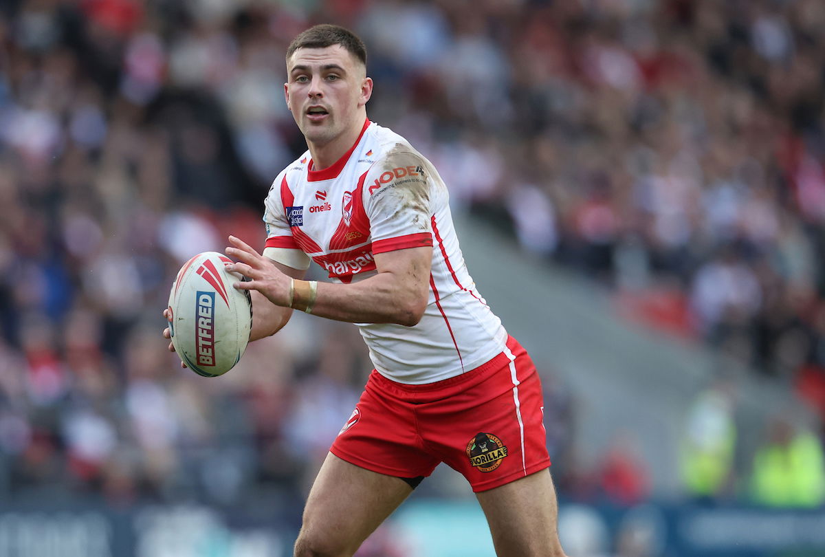 Former St Helens halfback Lewis Dodd makes NRL return
