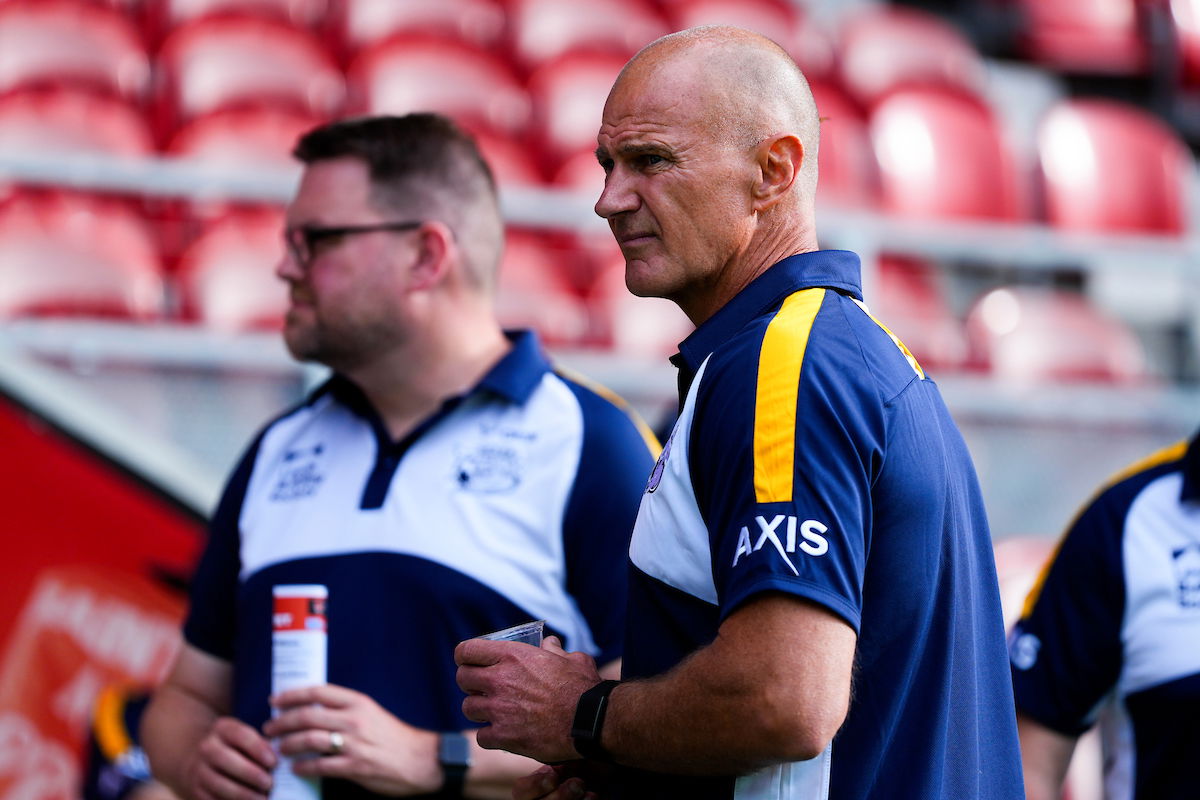 Leeds Rhinos boss Brad Arthur on the sidelines