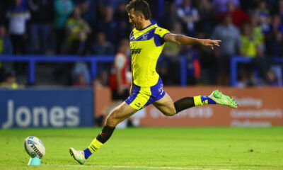 Warrington Wolves veteran Stefan Ratchford kicking a rugby ball