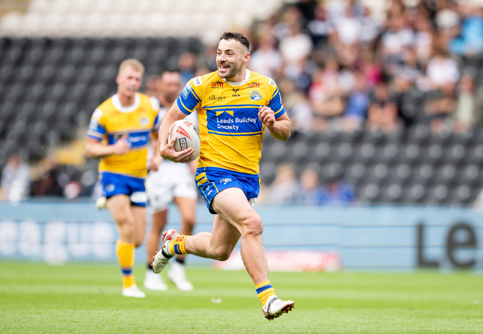 Jake Connor responds to Ashes speculation after starring role in Leeds ...