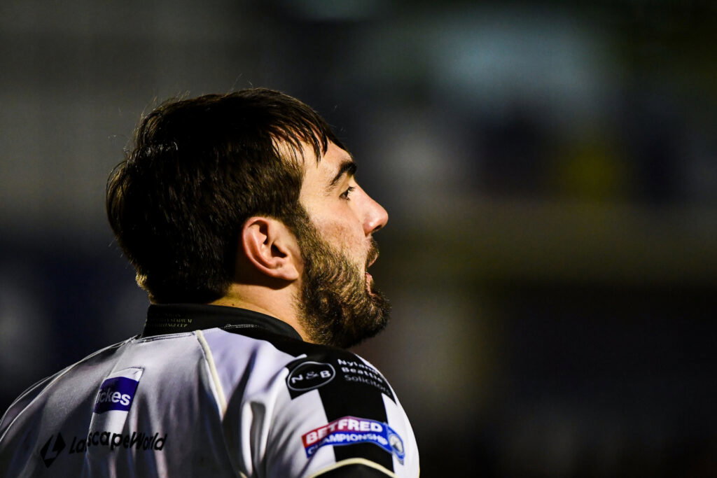 Salford RLFC Sign Championship Prop and Two More Amateur Recruits on Eve of Season