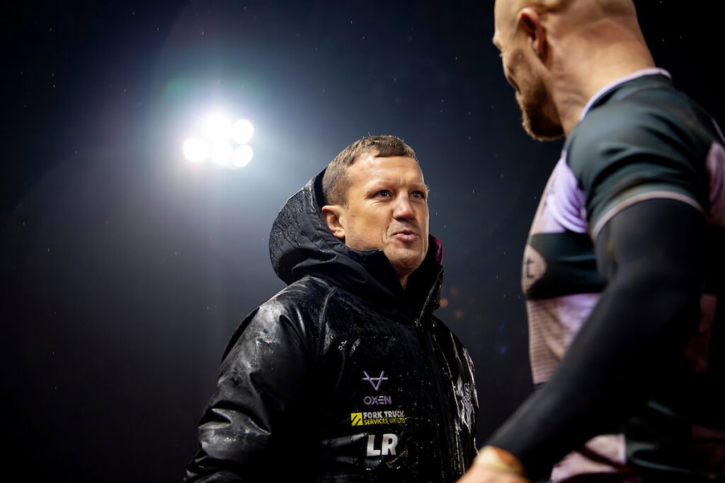 Huddersfield Giants Confirm Outside Back Signing as Coach Addresses Mark Percival Reports