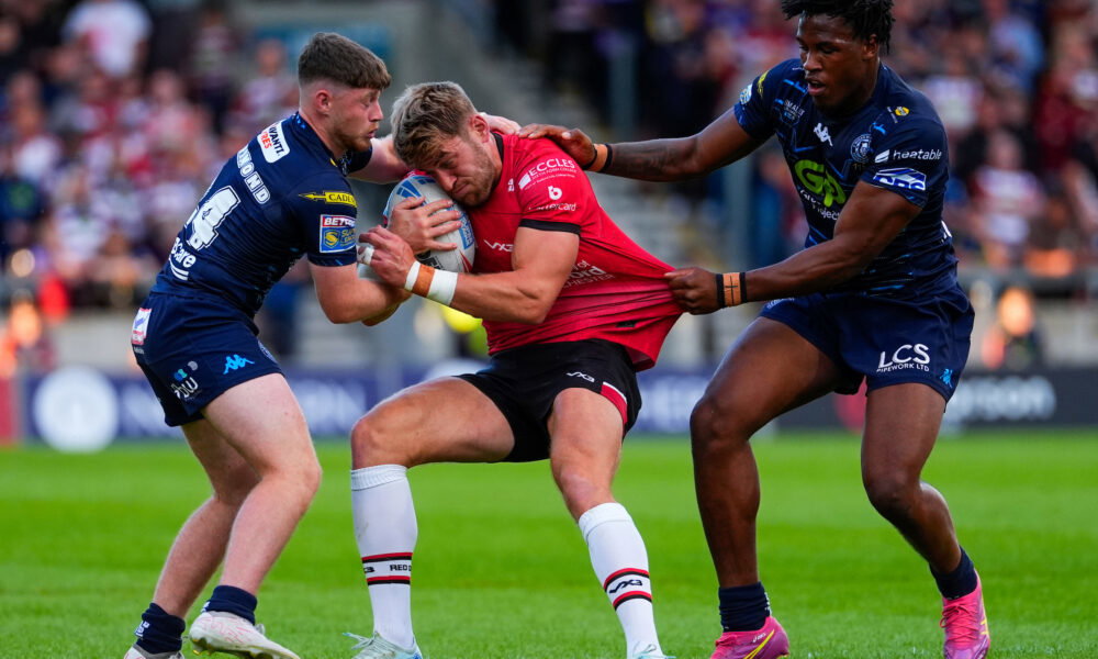 Bradford Bulls secure season-long loan of former Salford Red Devils man ...